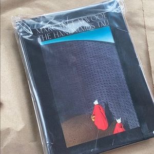 Haindmaids tale journal